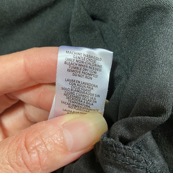 Flora Nikrooz Leopard Trim Front Pocket Pajama Top - Picture 6 of 6